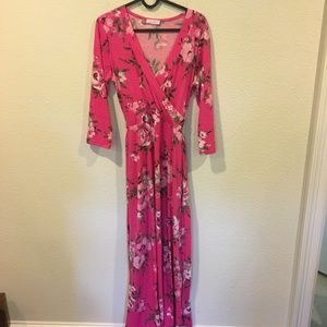 Pink Lily Dresses - Pink Lily floral maxi dress Pink Lily Dresses - Pink Lily floral maxi dress